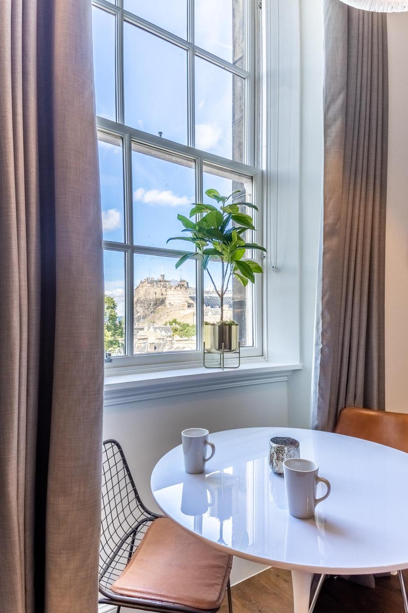 No1 Apartments Edinburgh - George IV Bridge מראה חיצוני תמונה